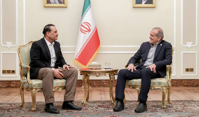 President Masoud Pezeshkian (right) meets Pakistan’s Army Chief Field Marshal Gen. Asim Munir in Tehran, Iran, on Aug. 24, 2026. (Iranian Presidency Office/AP)