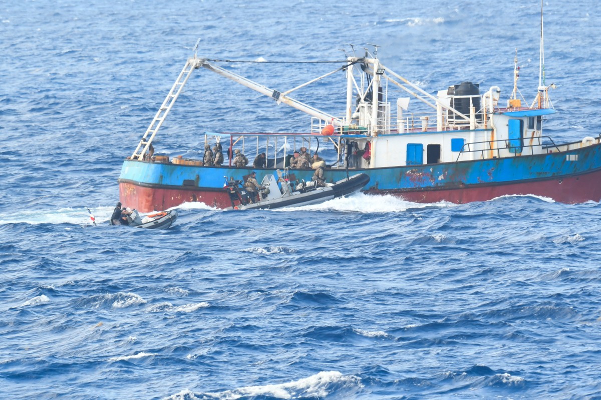 This handout photograph taken on May 9, 2026 and distributed on March 14, 2026 by the Etat Major des Armees (The French Defense Staff) shows a French Navy vessel intercepting a fishing boat sailing without a flag in the Pacific Ocean within the Caribbean maritime zone, during an inspection that resulted in the seizure of 3,366 kg of cocaine. (AFP)