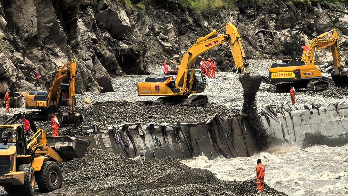Nepal and China resume flood rescue after lake threat eases, death toll tops 500