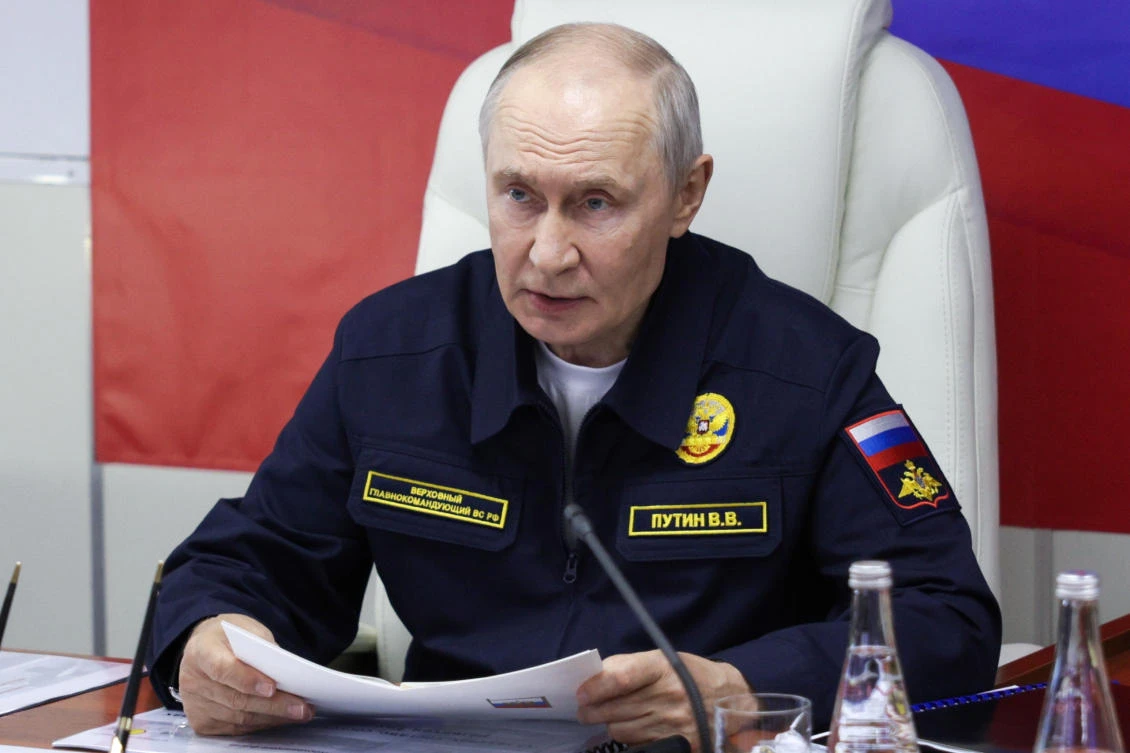 Putin visits disputed Kuril Islands, TASS reports