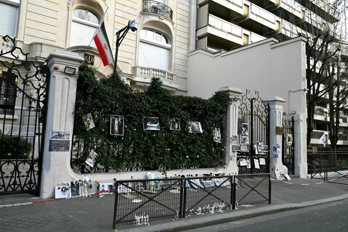 Flowers and tributes laid at a makeshift memorial outside the Iranian Embassy in Paris on March 7, 2026, amid the ongoing war in the Middle East. (File/AFP)
