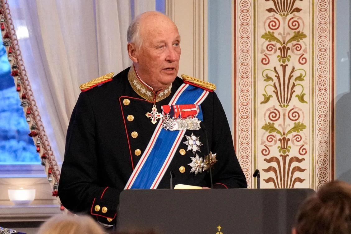 Norway’s King Harald gives a speech at the gala dinner at the Castle in Oslo, Apr. 8, 2025. (AFP)