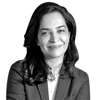 Dr. Farah Jan