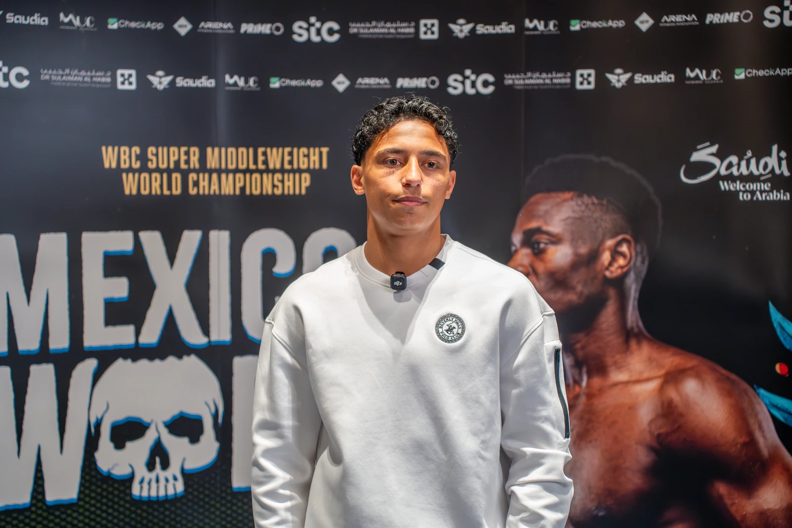 Saudi boxer Sultan Al-Mohammed told Arab News he hopes to deliver a historic performance and inspire the next generation of Saudi fighters. (AN Jaafar Saleh)