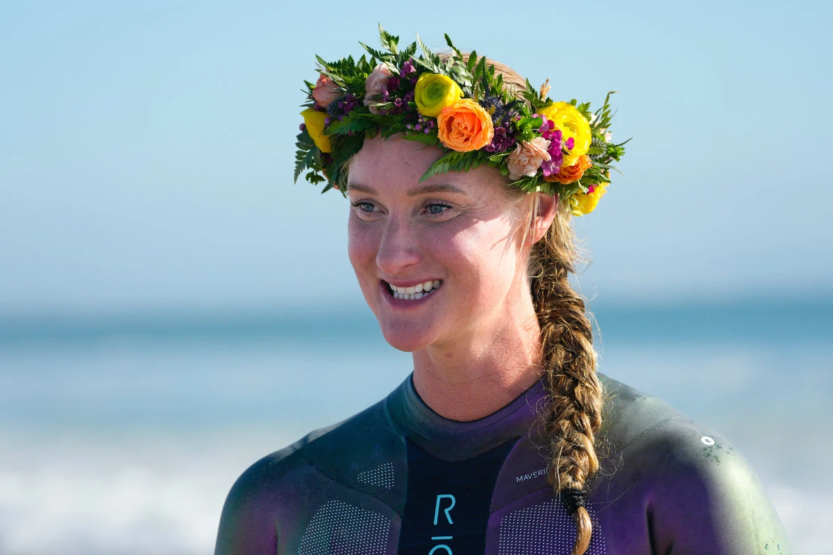 Catherine Breed reaches the beach at Coronado, completing nearly 900 miles swim, on Oct. 19, 2026, in Coronado, California. (Nelvin C. Cepeda/The San Diego Union-Tribune via AP)