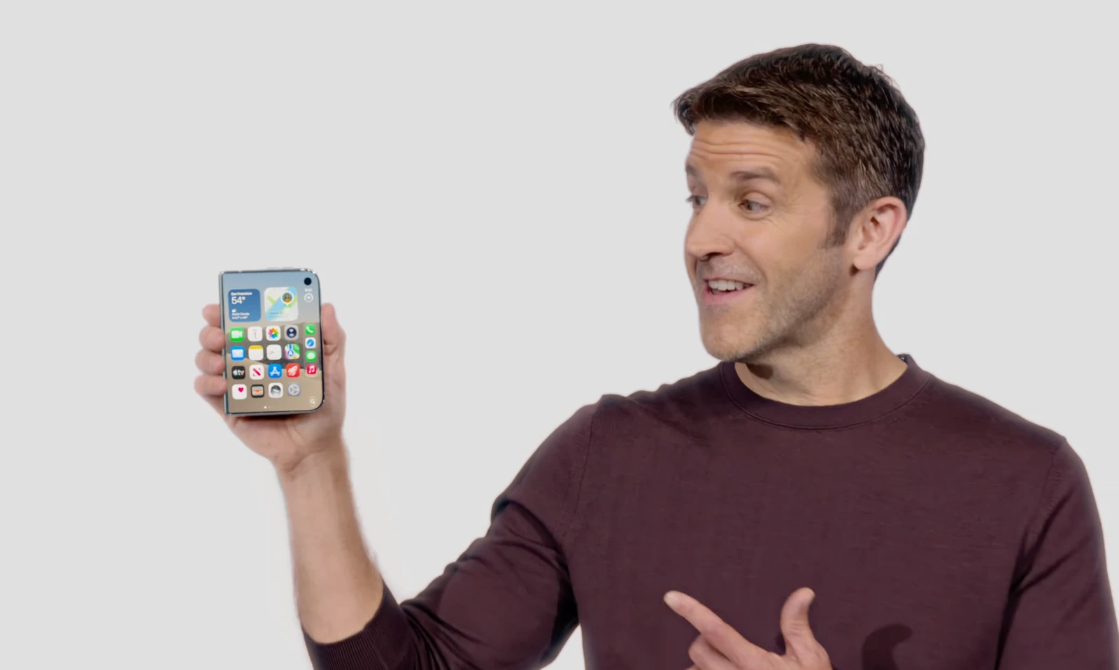 Apple’s iPhone Duo looks ‘amazing,’ but are Saudis willing to pay?