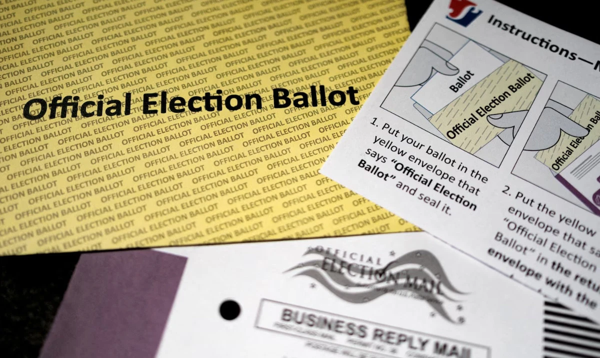 US Supreme Court blocks Trump mail-in ballot restrictions