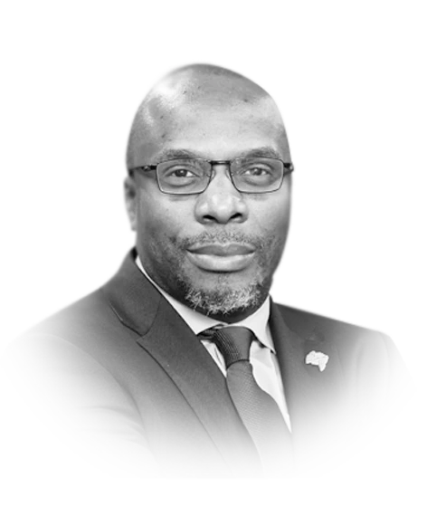 Yemi Kale