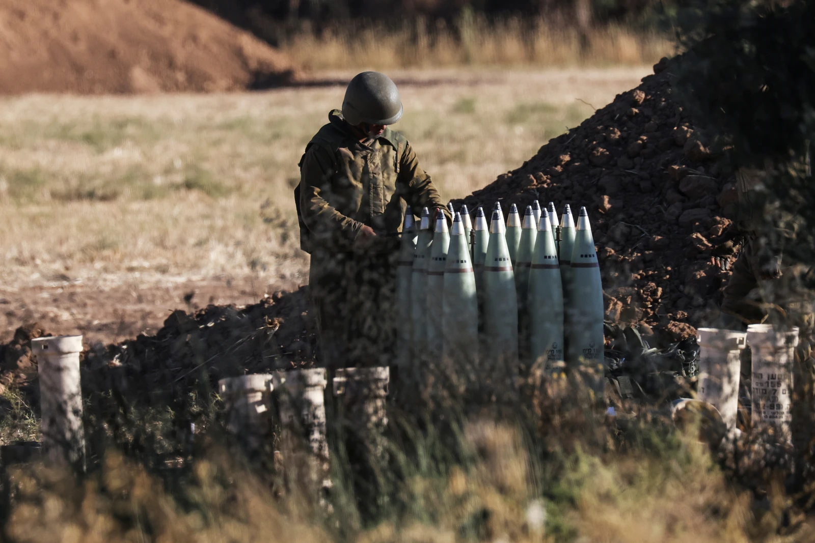 Questions grow over use of heavy munitions as US plans $2.8bn bomb shipment to Israel