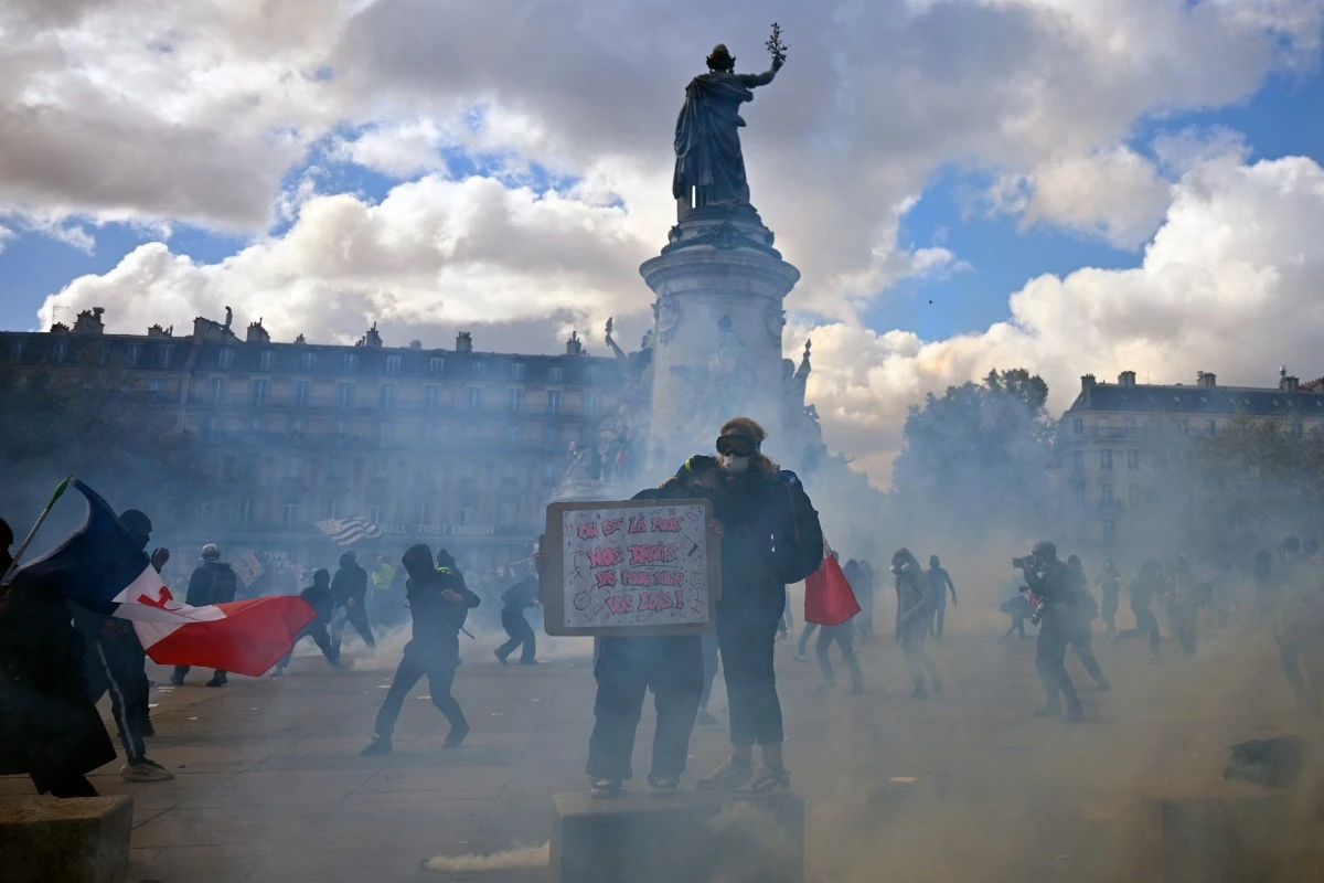Protests in France against high cost of living and social pressures