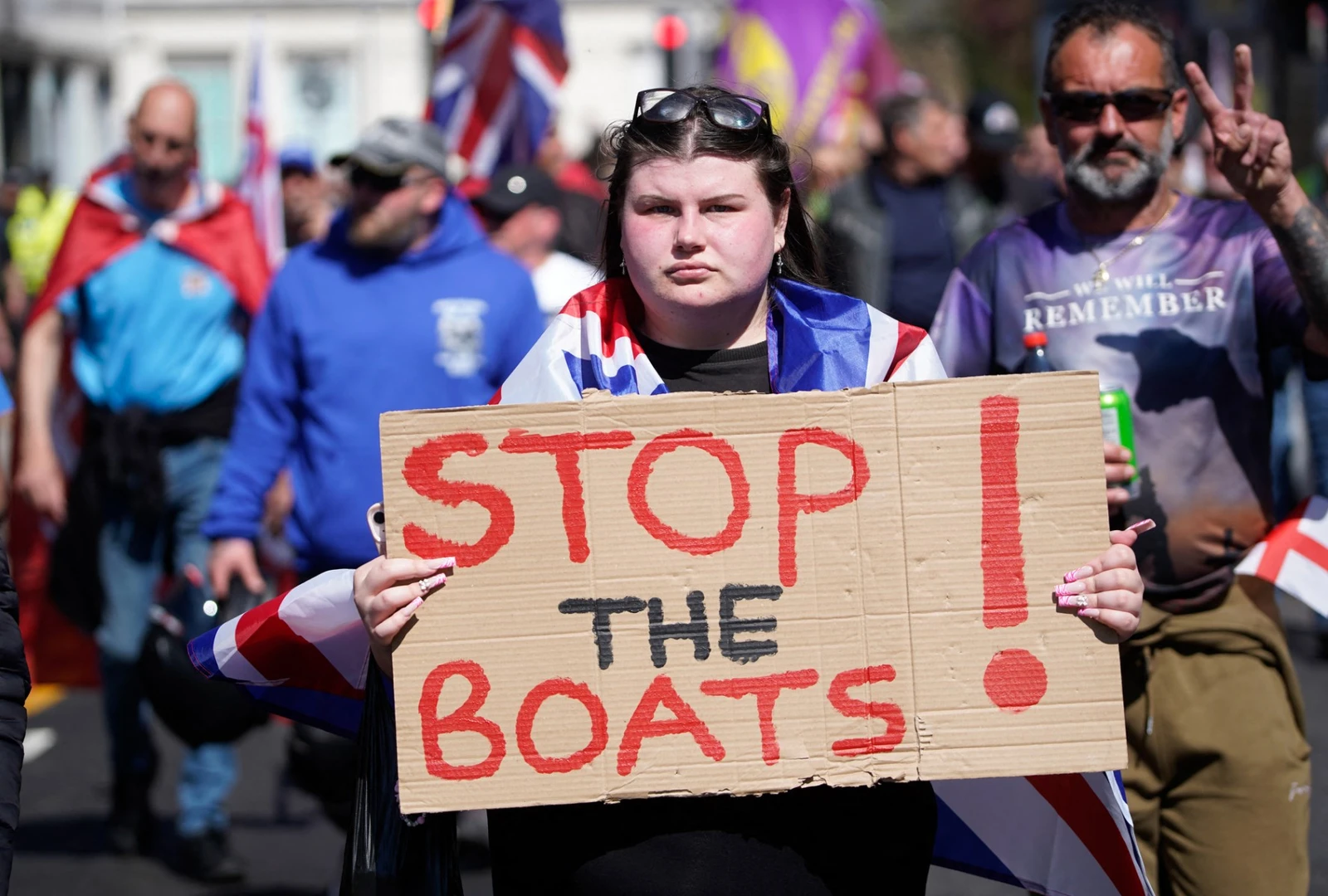 UK minister condemns anti-migrant protests in Portsmouth