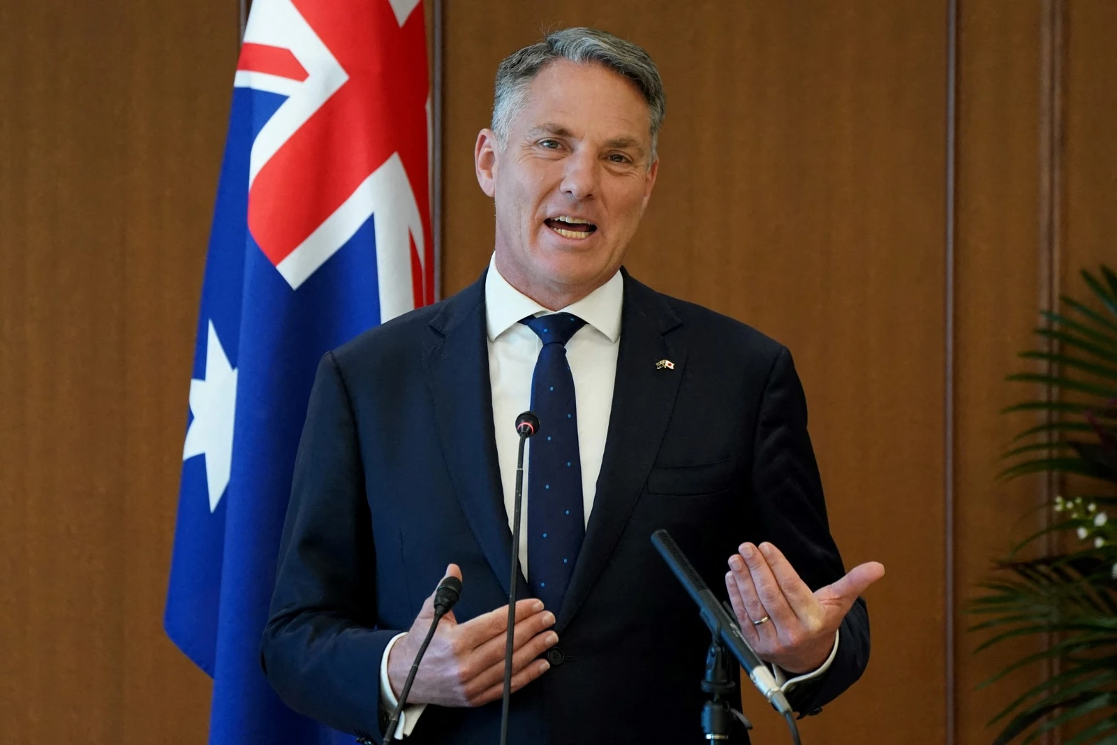 Missing F-35 fighter parts ‘not sensitive’, says Australia minister
