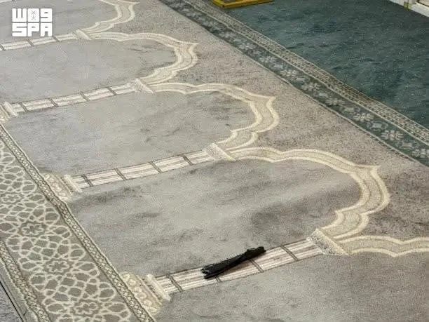 Falling debris injured an Asian resident and damaged a prayer room inside a building and several vehicles, a Civil Defense spokesman said. (SPA photo)