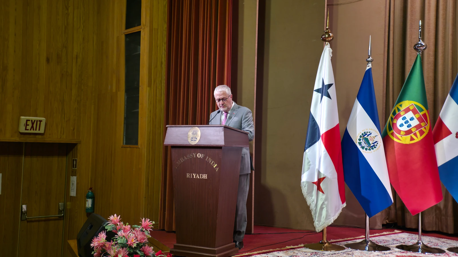 Guillermo Bittelman Adriasola, ambassador of Chile, speaks at opening ceremony. (supplied)