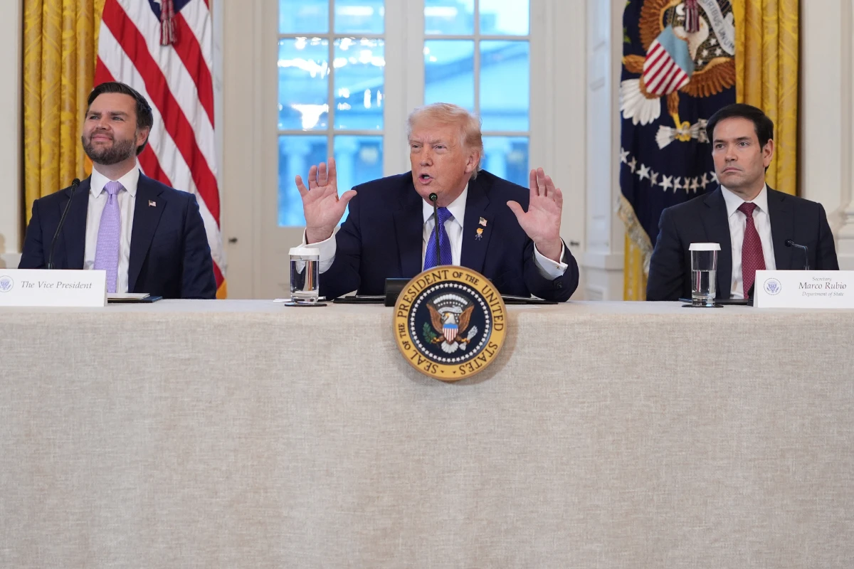 Trump at South Florida rally revives the idea of military intervention in Cuba after Iran