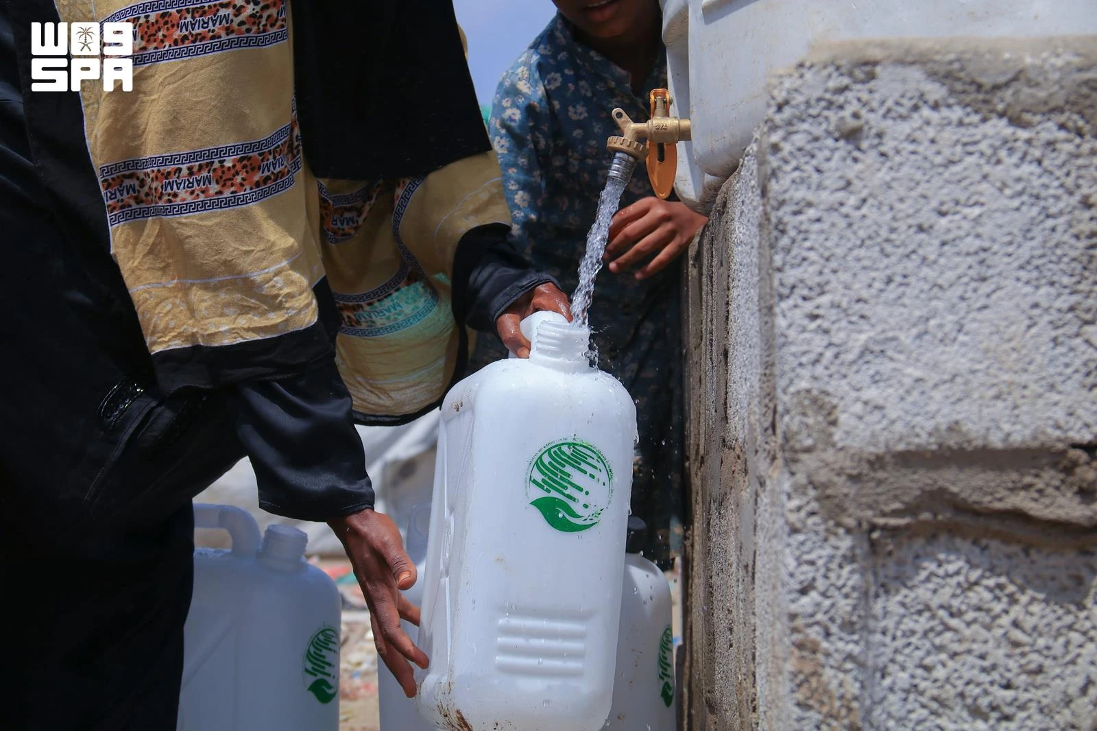 Since its establishment in 2015, KSrelief has implemented 1,238 projects in Yemen worth more than $4.82 billion, including 58 water and sanitation projects valued at about $245.9 million. (SPA)