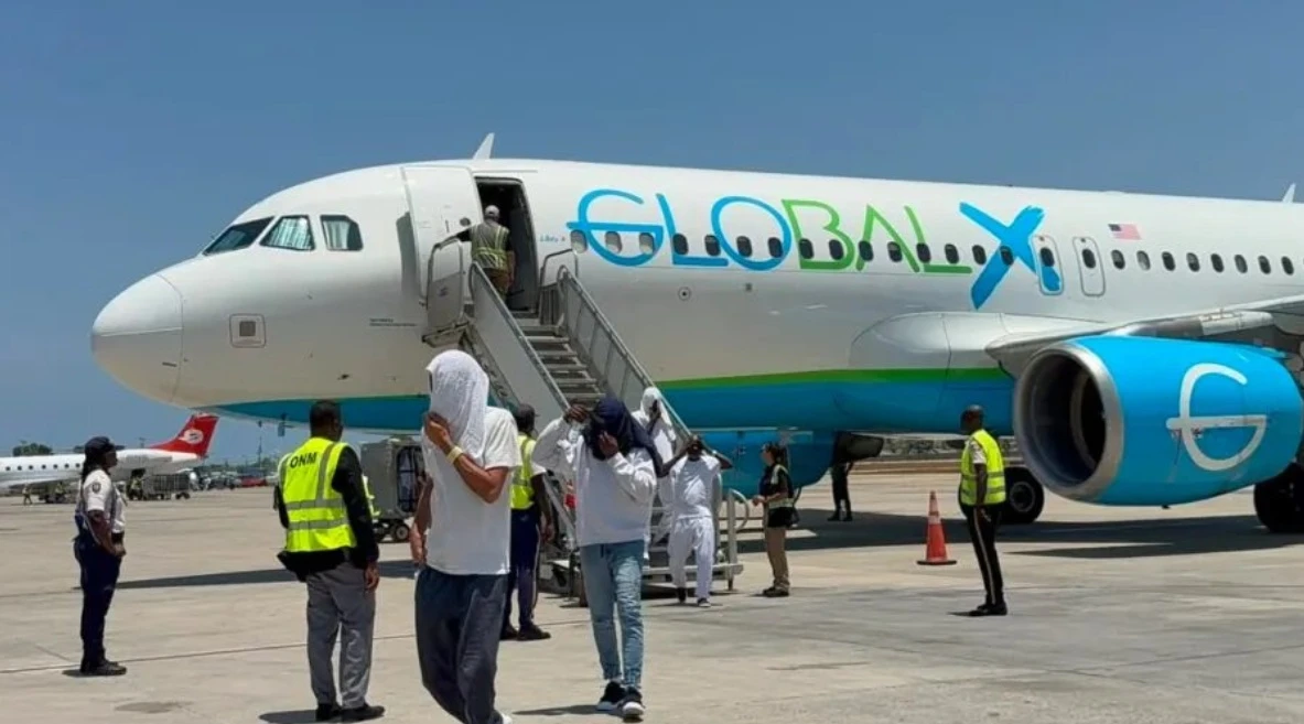 Cubans and Afghans deported from US arrive in Guyana