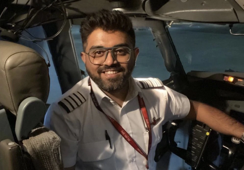 Indian FlyDubai pilot Smit Machchhar praised for bravery after cockpit attack