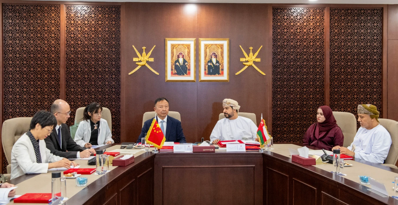 Oman, China explore investment partnerships across economic zones 