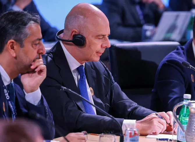 Russian finance minister makes unexpected appearance at G20