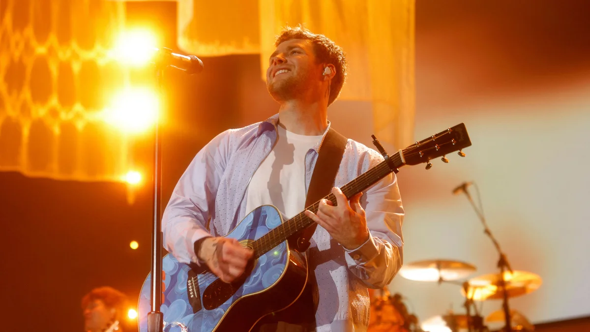Alex Warren to perform at Abu Dhabi Grand Prix