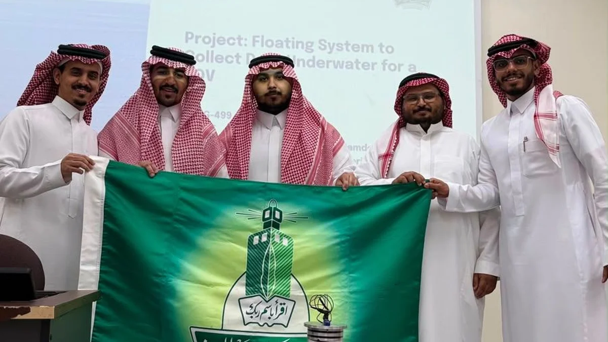 Saudi students design underwater float to collect marine data