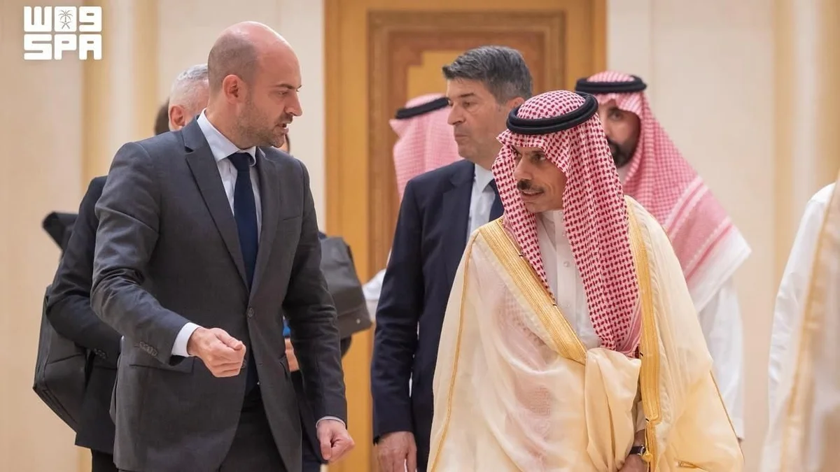 Saudi and French ministers call for intensified diplomacy to contain regional conflicts