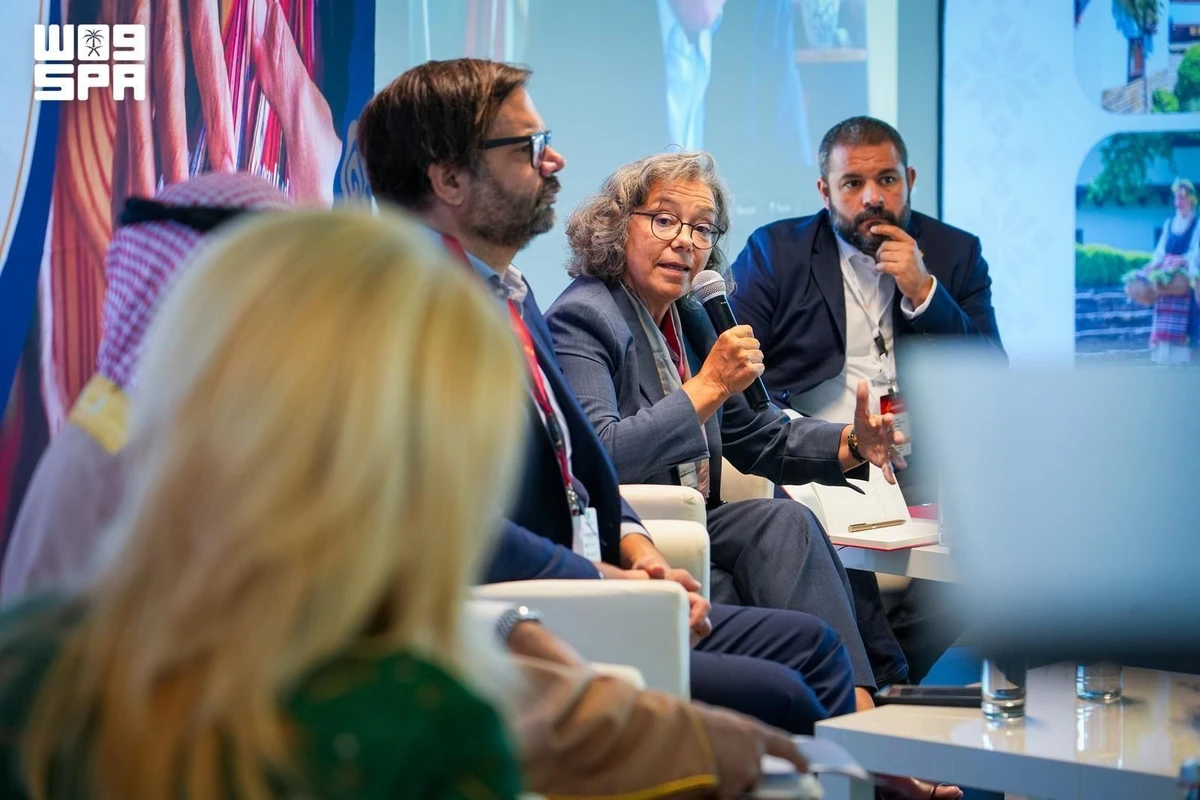 The meeting brought together representatives from 20 cities in the network’s Crafts and Folk Art subnetwork.