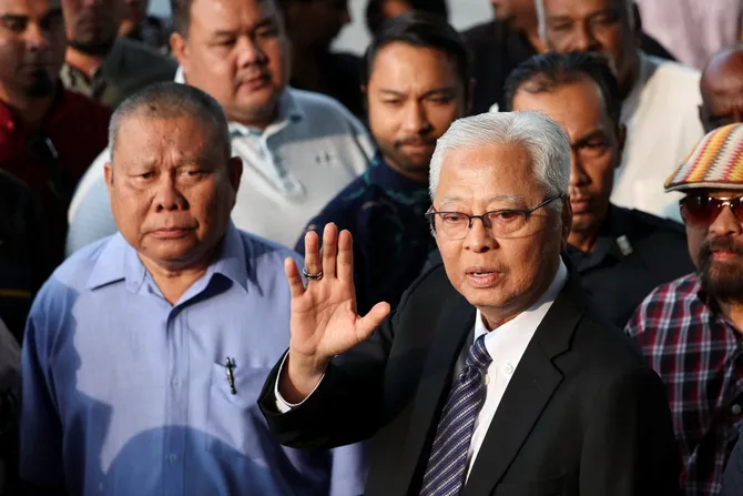 Another former Malaysia prime minister faces criminal charges after leaving office