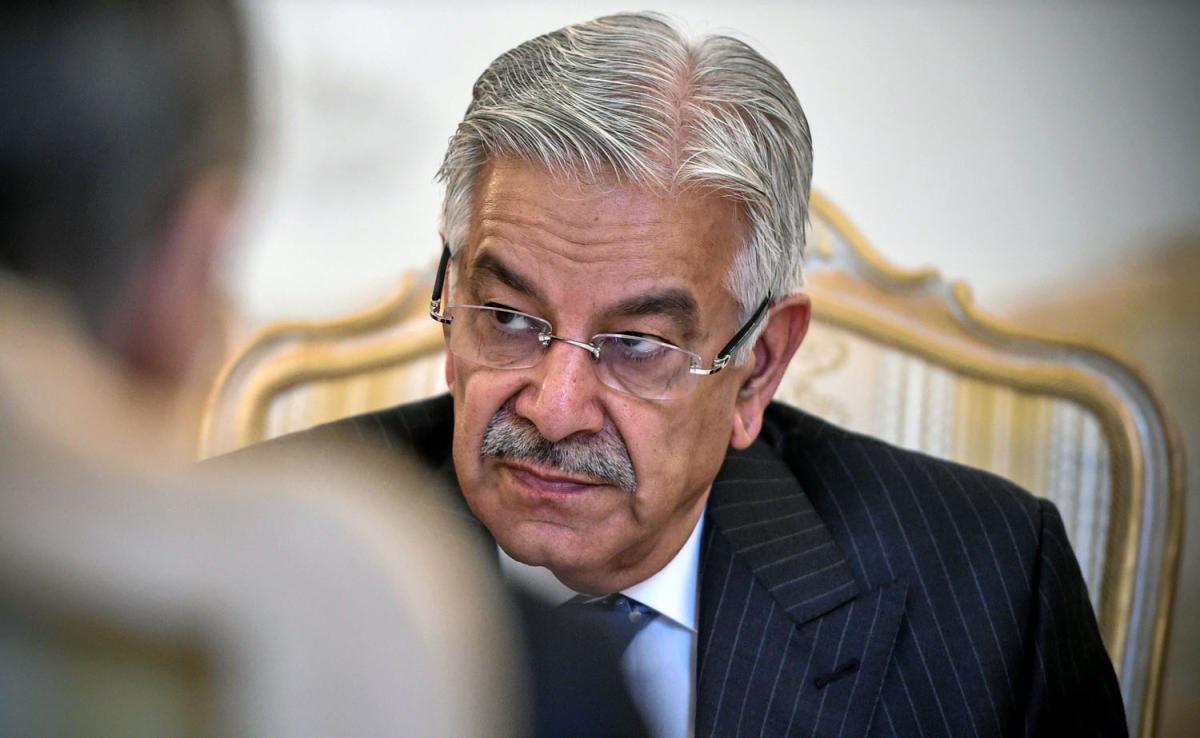 Pakistan’s Foreign Minister Khawaja Muhammad Asif listens to his Russian counterpart during his visit to Moscow on Feb. 20, 2018. (AFP)