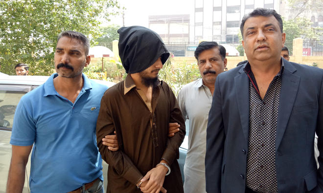The accused Shaikh Mohammed Imran was arrested in Karachi. (AN photos)