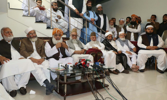 Chief of Jamiat Ulema-e-Islam (JUI-F), Maulana Fazlur Rehman, was elected President of the Muttahida Majlis-e-Amal (MMA) – an alliance of five religio-political parties – in its meeting in Karachi on Tuesday. (AN photo)