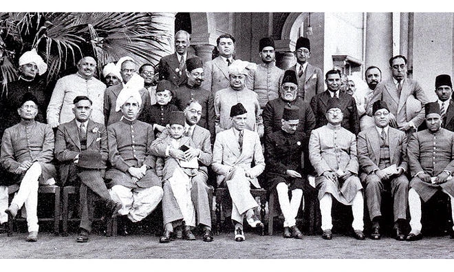 Mohammed Ali Jinnah at Mian Bashir Ahmed’s Lahore residence in March 1940, with the founding fathers of Pakistan. (Photo courtesy: m-a-jinnah.blogspot.com)