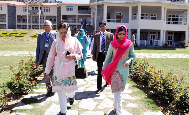 Marrium Aurangzeb, Minister of State for Information visiting Swat Cadet college along with Nobel Laureate Malala Yusafzai at Swat on Mar. 31, 2018.