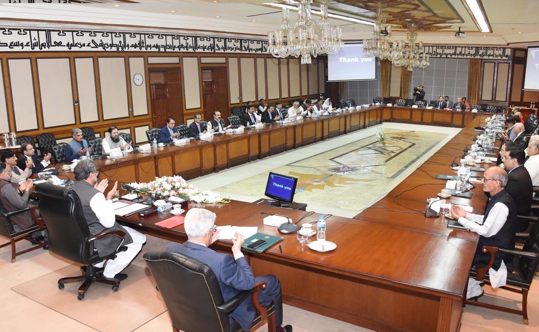 Prime Minister Shahid Khan Abbasi chairs special meeting of the Federal Cabinet Convened on recent Indian brutalities & killings of innocent Kashmiris in Indian Occupied Jammu & Kashmir, at PM Office, Islamabad, April 2, 2018. (Photo courtesy: Radio Pakistan)