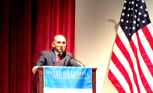 Ambassador of Pakistan to US, Aizaz Ahmad Chaudhry at University of Chicago on April 28, 2018. (Photo by PID)