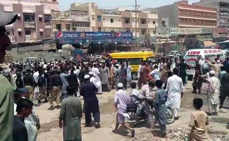 Crowds took to the streets after the body of the victim was discovered late Monday. (Photo courtesy: social media)