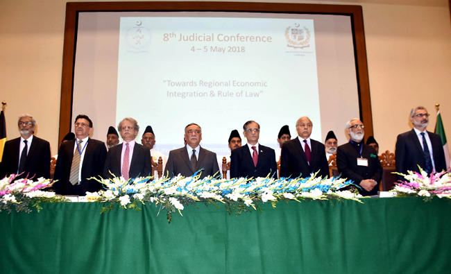 Chief Justice of Pakistan Mian Saqib Nisar presiding over introductory session of 8th Judicial Conference 2018 at Supreme Court Islamabad on May 4, 2018 (Photo Press Information Department)