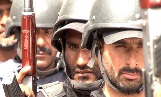 The 400-member Eagle force, riding in group of 4 on 100 motorcycles will patrol in violence-hit areas of Quetta, the Balochistan capital, which has witnessed several acts of targeted killing over the last few months. (Photo courtesy: Geo News)