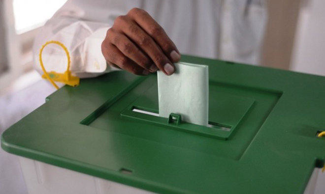 NADRA, in collaboration with ECP, introduced “i-Vote” in April for expats. (AFP)