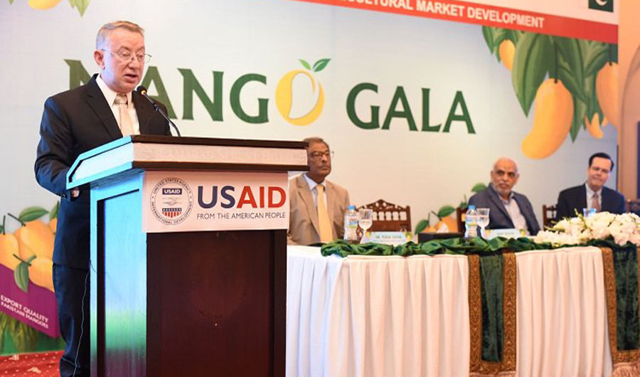 Jerry Bisson, USAID’s Pakistan mission director, addressing the audience. (Photo courtesy: US Embassy)