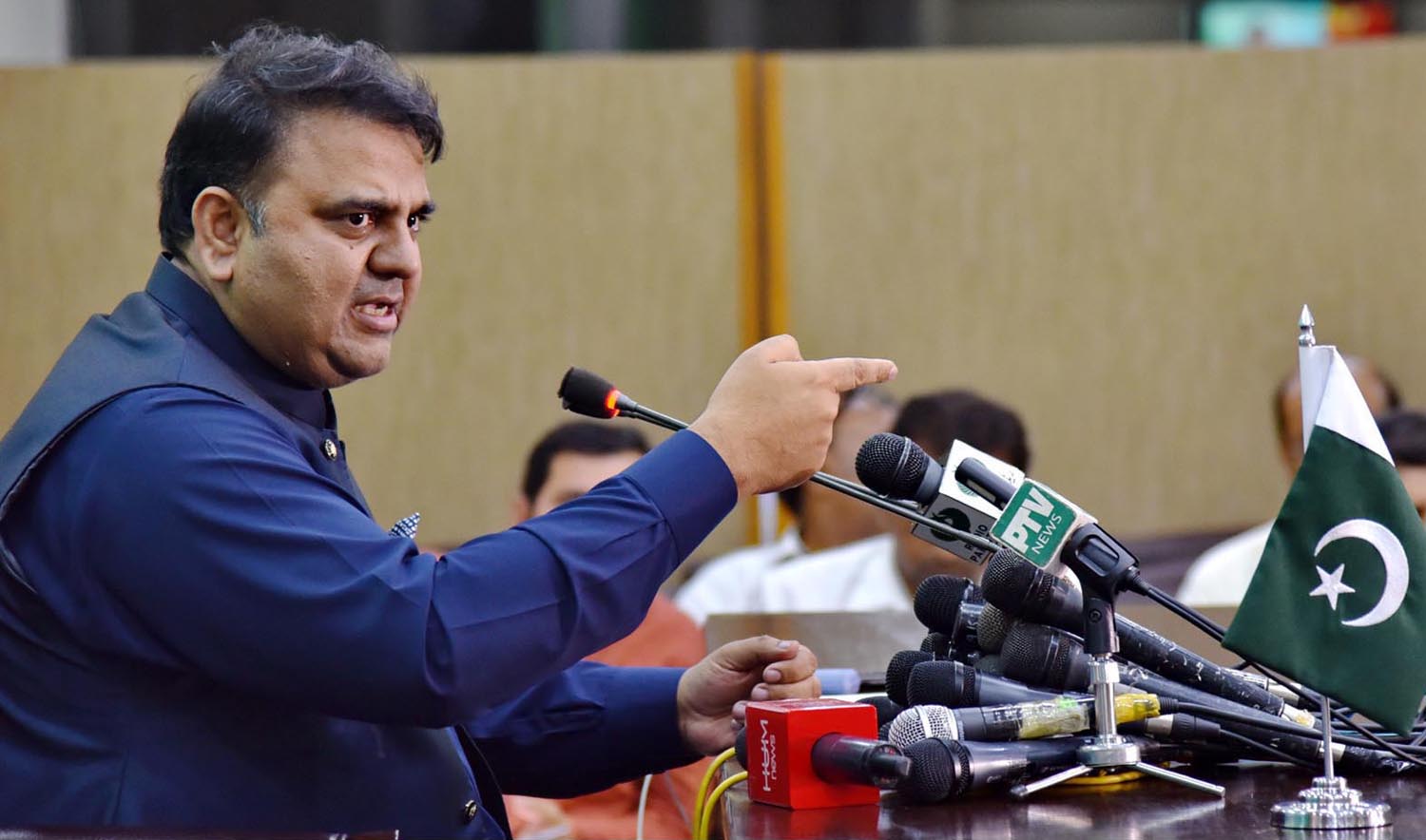 Federal Minister for Information and Broadcasting Fawad Chaudhry announces the decisions taken during the federal cabinet meeting in Islamabad on August 24, 2018. (Photo courtesy: Press Information department photos)