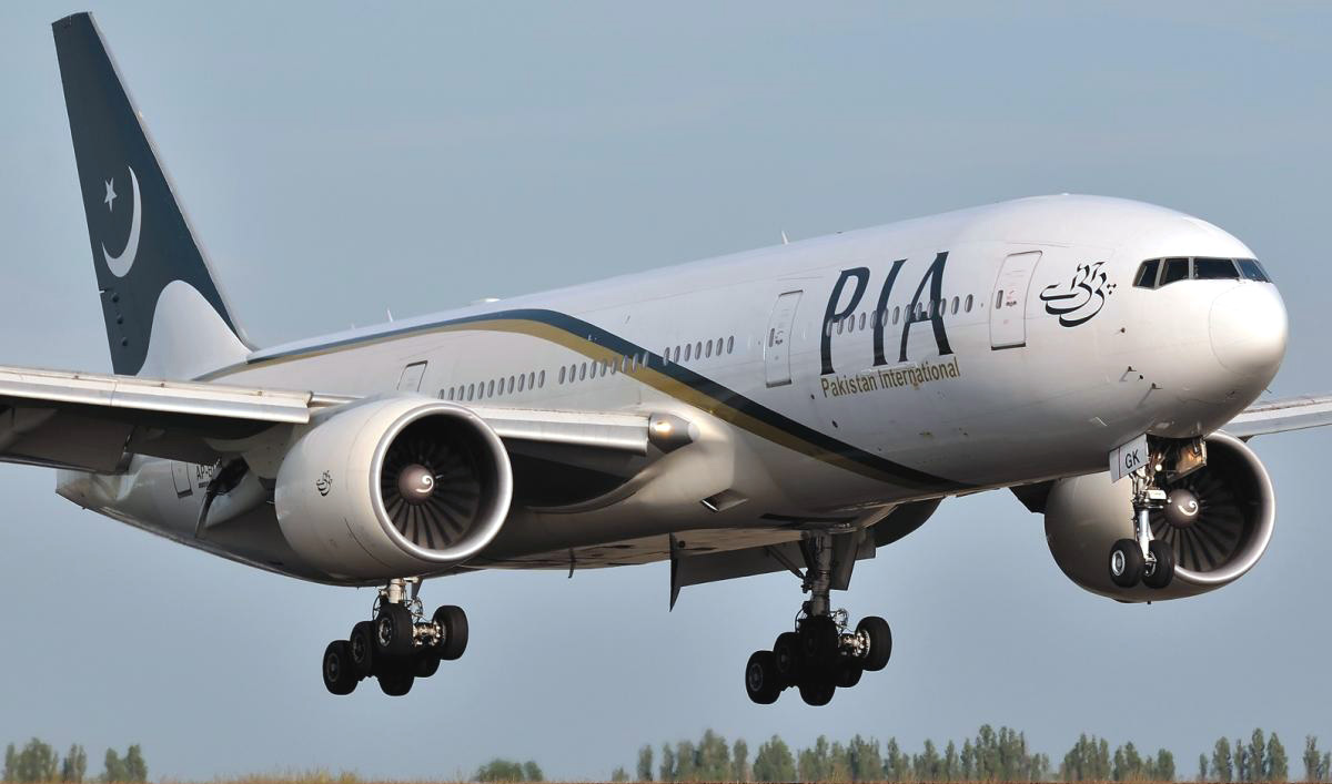 The court order was the latest blow to Pakistan International Airlines (PIA), which was reported last year to be losing up to $30 million per month, as well as the latest sign of the Supreme Court taking a hands-on approach to government-run businesses. (AN photo)