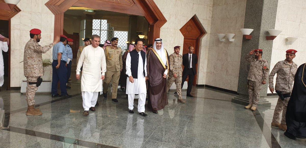 Pakistani Prime Minister Imran Khan visits the Prophet’s Mosque in Madinah, Saudi Arabia. (Twitter @PTIofficial)