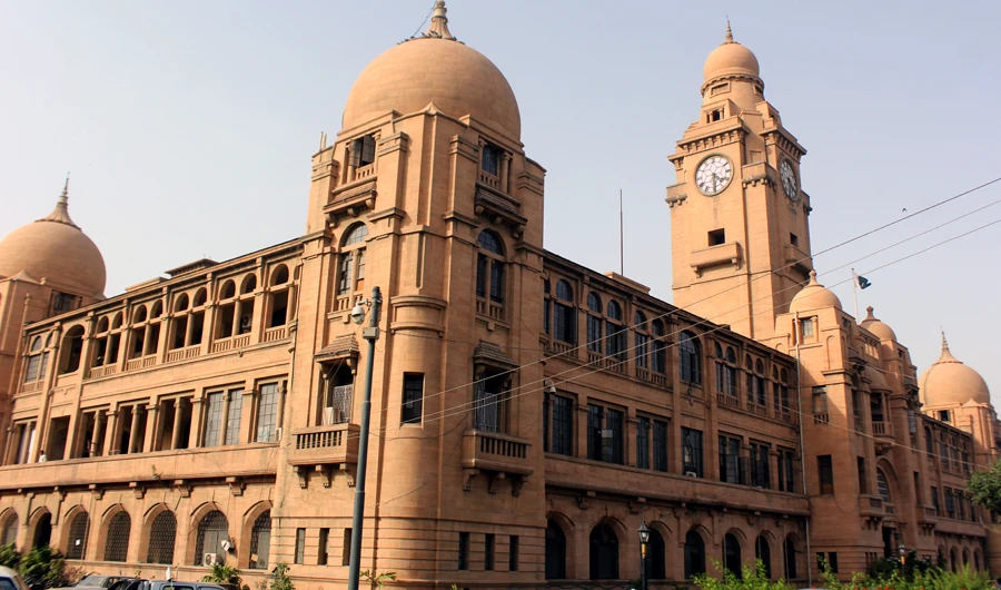 This historic Karachi Metropolitan Corporation Building located at M. A. Jinnah road of the city was constructed in 1930. Like over two hundreds government and private residential buildings in downtown Karachi, this building was also constructed by the Silawat stonemasons and builders. (AN Photo by M.F. Sabir)