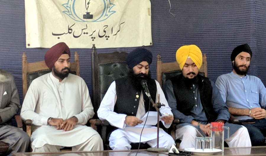 Ramesh Singh Khalsa speaking to a presser at Karachi Press Club here on Sept. 18, 2018. Other members of Pakistan Sikh Council are also present as they thanked Pakistan’s Prime Minister and Army Chief for their announcement to open border for Grunanak 550th Birth Anniversary next year.