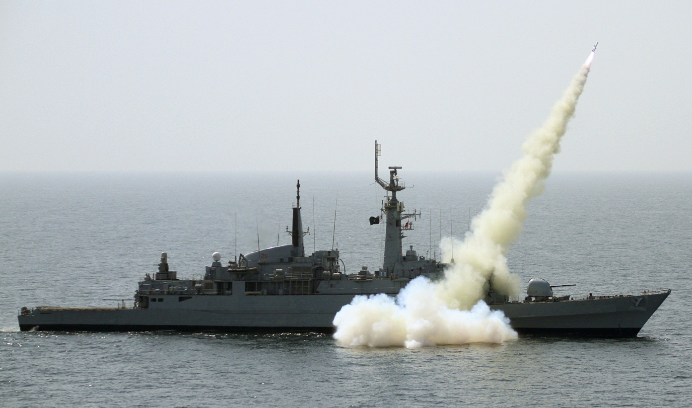 Pakistan Navy Ship Shahjahan demonstrating firepower in North Arabian Sea. (Photo courtesy: Pakistan Navy)