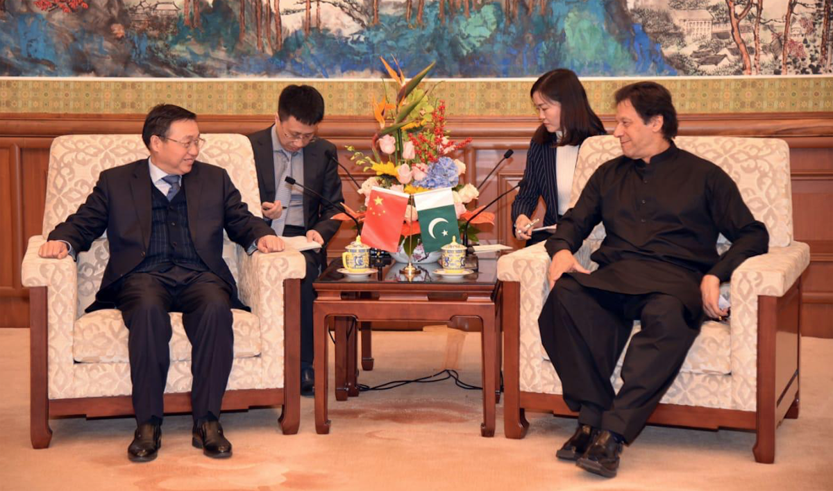 Chen Siqing, Chairman of Bank of China Group (BOCG) in a meeting with PM Khan, where he highlighted Pakistan’s immense market potential and the geo-strategic advantage of doing business in the country. (Photo by PM Office)