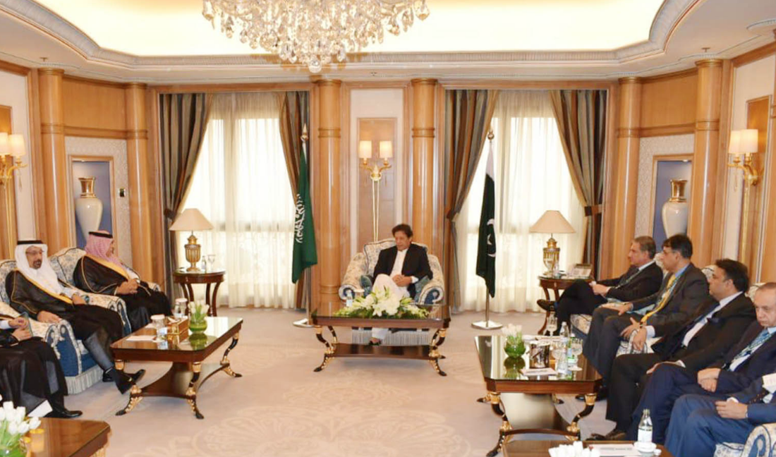 A delegation of Saudi Ministers of Finance, Commerce and Investment, Energy and Industry, Chairman Saudi Fund for Development, and Director Public Investment Fund called on Prime Minister of Pakistan Imran Khan in Riyadh, KSA on October 23, 2018. Pakistan on Monday said it has received the first tranche of $1 billion from Saudi Arabia under the balance of payments support, the State Bank of Pakistan confirmed. (Photo courtesy: PID)