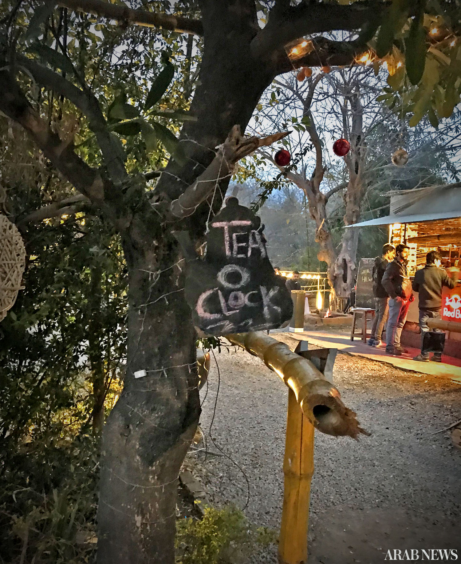 Tea O’ Clock in Islamabad’s F7 sector sits on a bend of Bhitai Road. (AN photo)